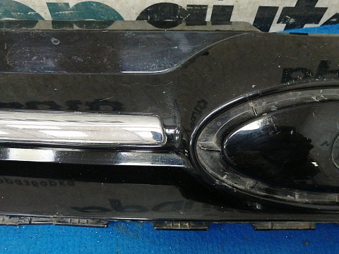 Фотография детали AA032233; Решетка радиатора (AM21-R8200-B) для Ford C-MAX II (2010-2015)/БУ; Оригинал; Р1, Мелкий дефект; . Фото номер 4
