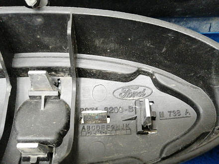 AA032219; Решетка радиатора (BS71-8200-B) для Ford Mondeo/БУ; Оригинал; Р2, Удовлетворительное; 