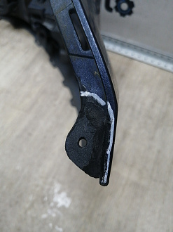 BA000245; Бампер передний; без паркт.; под омыват. (5M0807221N) для Volkswagen Golf Plus II (2009-2014)/БУ; Оригинал; Р2, Удовлетворительное; 