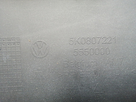 AA045981; Бампер передний; под паркт.; под омыват. (5K0807221) для Volkswagen Golf/БУ; Оригинал; Р1, Мелкий дефект; 