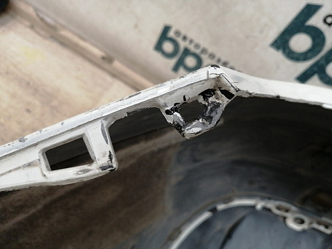 Фотография детали AA038688; Бампер задний, Coupe; под паркт. (A2078850725) для Mercedes-Benz E-klasse IV Coupe (C207) (2009-2013)/БУ; Оригинал; Р1, Мелкий дефект; . Фото номер 17