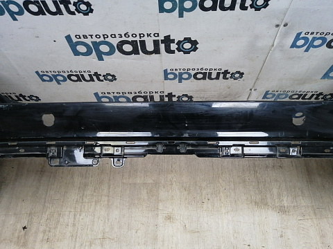 Фотография детали AA045380; Бампер задний; под паркт. (6410C779) для Mitsubishi Pajero Sport III (2015-2020)/БУ; Оригинал; Р1, Мелкий дефект; . Фото номер 4