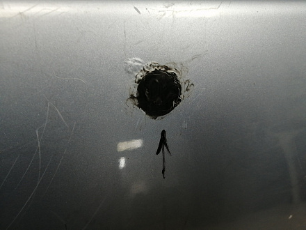 AA045812; Бампер задний; без паркт. (52159-02400) для Toyota Auris I (2007- 2010)/БУ; Оригинал; Р1, Мелкий дефект; 