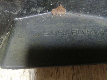 AA046360; Бампер передний, V-2.0; без паркт.; без омыват. (57704-FG130) для Subaru Impreza III (2007-2010)/БУ; Оригинал; Р1, Мелкий дефект; 