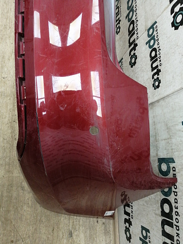 Фотография детали AA032725; Бампер задний; под паркт. (60U 807 421) для Skoda Rapid/БУ; Оригинал; Р1, Мелкий дефект; . Фото номер 2