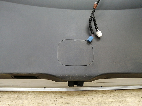 Фотография детали AA010645; Крышка багажника (67005-12B80) для Toyota Auris I рест. (2010- 2013)/БУ; Оригинал; Р0, Хорошее; (1F7) Серебро металик. Фото номер 18