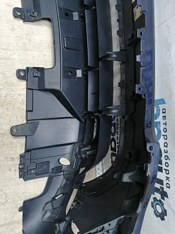 AA045884; Бампер передний; под паркт.; под омыват. (HY32-17F003-AAW) для Land Rover Discovery V L462 (2017 - 2020)/БУ; Оригинал; Р1, Мелкий дефект; 