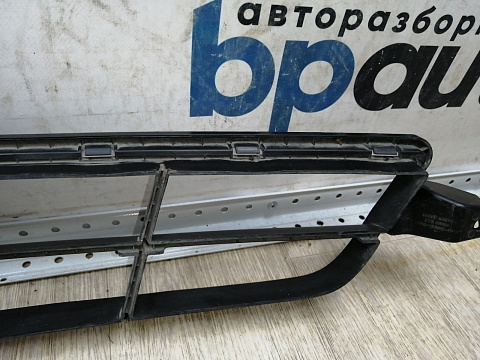 Фотография детали AA045111; Решетка переднего бампера (86562-C5510) для Kia Sorento III Prime рест. (2017- 2020)/БУ; Оригинал; Р1, Мелкий дефект; . Фото номер 13