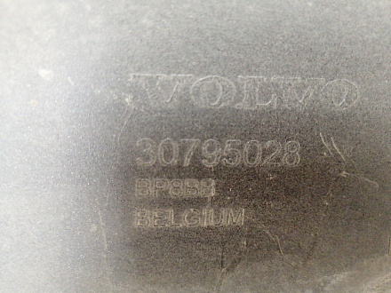 AA030217; Бампер задний; под паркт. (30795028) для Volvo S60/БУ; Оригинал; Р2, Удовлетворительное; 