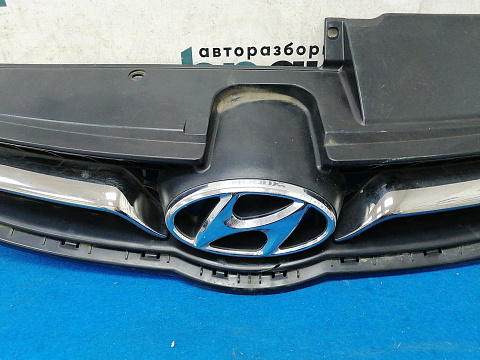 Фотография детали AA028823; Решетка радиатора (86351-3X200) для Hyundai Elantra V (MD) (2010-2013)/БУ; Оригинал; Р3, Под восстановление; . Фото номер 4