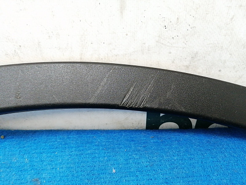 Фотография детали AA016828; Накладка переднего бампера правая (52112-42100) для Toyota Rav4 40 (2013 — 2015)/БУ; Оригинал; Р2, Удовлетворительное; . Фото номер 2