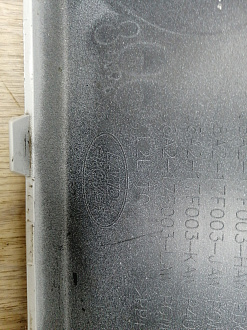 AA045877; Бампер передний; под паркт.; под омыват. (J8A2-17F003-GAW) для Land Rover Range Rover Velar L560 (2017 - 2023)/БУ; Оригинал; Р1, Мелкий дефект; 