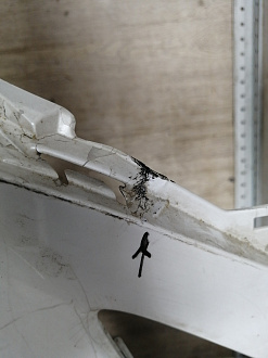 AA046065; Бампер передний; под паркт.; под омыват. (52119-53400) для Lexus IS II рест. (2008 - 2010)/БУ; Оригинал; Р2, Удовлетворительное; 