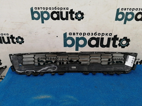 Фотография детали AA037736; Решетка радиатора (96694760) для Chevrolet Aveo II Sedan (2011- 2015)/БУ; Оригинал; Р2, Удовлетворительное; . Фото номер 7