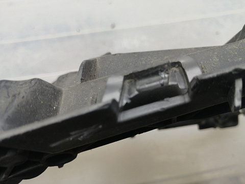 Фотография детали AA045496; Кронштейн , каркас переднего бампера левый (A2048854165) для Mercedes-Benz C-klasse III рест. (W204) (2011-2015)/БУ; Оригинал; Р1, Мелкий дефект; . Фото номер 21