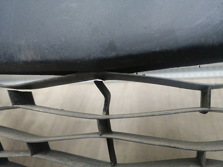 AA045772; Бампер передний; без паркт.; под омыват. (BCW8-50031) для Mazda 3 BL/БУ; Оригинал; Р1, Мелкий дефект; 