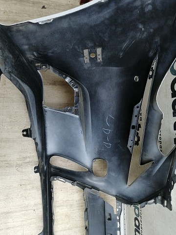 Фотография детали AA046085; Бампер передний, F-SPORT; под паркт.; под омыват. (52119-53A50) для Lexus IS III (2013 - 2016)/БУ; Оригинал; Р2, Удовлетворительное; . Фото номер 23