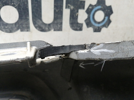 AA044787; Бампер передний; без паркт.; под омыват. (52119-0K840) для Toyota Hilux VIII (2015 - 2020)/БУ; Оригинал; Р2, Удовлетворительное; 