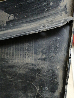 BA000171; Бампер передний, S-line; под паркт.; под омыват. (8T0 807 437 D) для Audi A5/БУ; Оригинал; Р1, Мелкий дефект; 