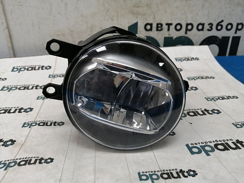Фотография детали AA017181; ПТФ левая, светодиодная (8122048050)/Нов; Неоригинал; . Фото номер 1