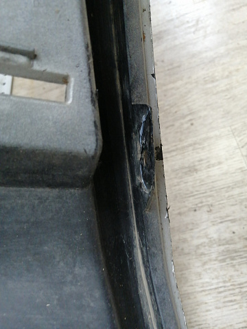 Фотография детали AA044459; Бампер передний; под паркт.; под омыват. (20845711) для Cadillac SRX/БУ; Оригинал; Р1, Мелкий дефект; . Фото номер 27