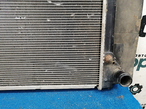 Фотография детали AA037833; Радиатор охлаждения автомат (16400-37250) для Toyota Corolla/БУ; Оригинал; Р2, Удовлетворительное; . Фото номер 3