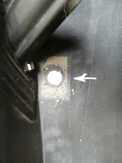 AA045888; Бампер передний; под паркт.; под омыват. (3G0807221) для Volkswagen Passat/БУ; Оригинал; Р1, Мелкий дефект; 