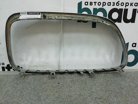 Фотография детали AA010139; Хром решетки радиатора левый (51137200727) для BMW 5 серия F10 F11/БУ; Оригинал; Р2, Удовлетворительное; . Фото номер 6