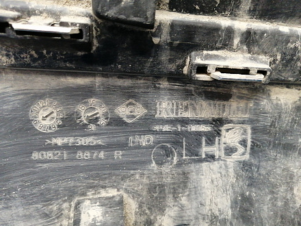 AA036091; Накладка на дверь передняя левая (808218874R) для Renault Kaptur/БУ; Оригинал; Р1, Мелкий дефект; 