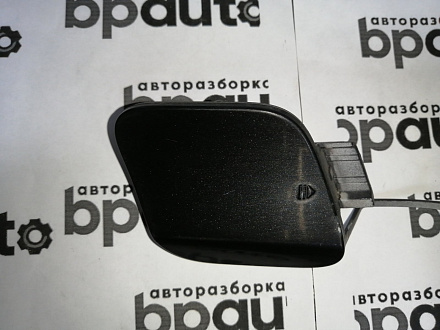 AA045312; Заглушка букс. крюка заднего бампера (A2228850223) для Mercedes-Benz S-klasse VI Sedan (W222) (2013-2017)/БУ; Оригинал; Р1, Мелкий дефект; 