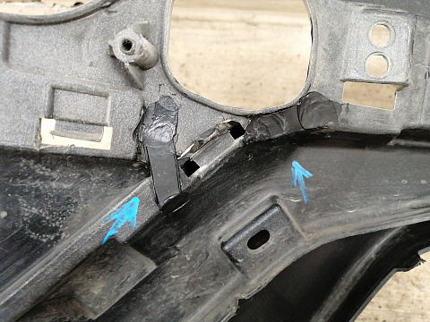 Фотография детали AA037852; Бампер передний; без паркт.; под омыват. (86511-2W000) для Hyundai Santa Fe III (2012 - 2015)/БУ; Оригинал; Р1, Мелкий дефект; . Фото номер 24
