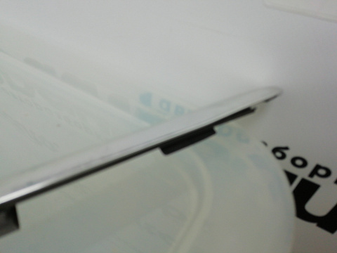 Фотография детали AA001023; Молдинг стекла передней правой двери нижний, наружный (4L0 853 283 A) для Audi Q7/БУ; Оригинал; Р1, Мелкий дефект; . Фото номер 5