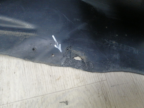 Фотография детали AA045992; Бампер передний; без паркт.; под омыват. (62022-EM00H) для Nissan Tiida/БУ; Оригинал; Р1, Мелкий дефект; . Фото номер 14