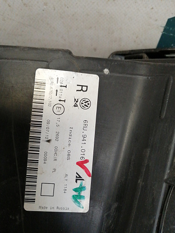 Фотография детали AA042406; Фара галоген правая (6RU941016) для Volkswagen Polo V Sedan (2010-2014)/БУ; Оригинал; Р1, Мелкий дефект; . Фото номер 16