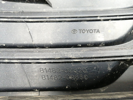 AA014213; Накладка ПТФ левая (81482-02620) для Toyota Corolla 180 рест. (2016 - 2018)/БУ; Оригинал; Р1, Мелкий дефект; 