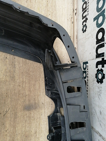 Фотография детали AA040756; Бампер задний; под паркт. (86611-2J700) для Kia Mohave I рест. (2016- 2019)/БУ; Оригинал; Р2, Удовлетворительное; . Фото номер 11