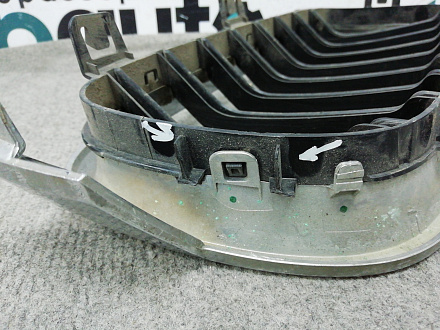 AA006791; Решетка радиатора левая (51137255411) для BMW 3 серия F30 F31/БУ; Оригинал; Р2, Удовлетворительное; 