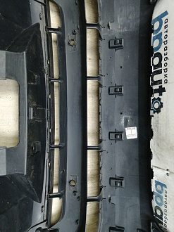 AA046068; Бампер передний; под паркт.; под омыват. (HY32-17F003-AAW) для Land Rover Discovery V L462 (2017 - 2020)/БУ; Оригинал; Р1, Мелкий дефект; 