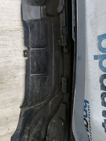 Фотография детали AA044978; Бампер задний; без паркт. (6410D498ZZ) для Mitsubishi ASX I рест.2 (2016- 2019)/БУ; Оригинал; Р1, Мелкий дефект; . Фото номер 9