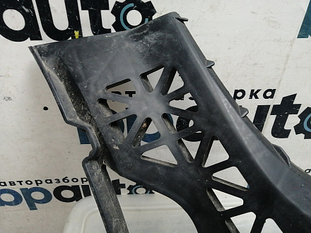 AA045503; Кронштейн, каркас переднего бампера правый (A2048850865) для Mercedes-Benz C-klasse III (W204) (2006-2011)/БУ; Оригинал; Р0, Хорошее; 