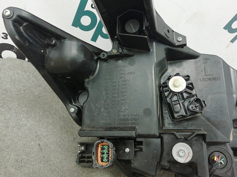 Фотография детали AA005860; Фара левая светодиод. (26060-5BC5A) для Nissan Murano III (Z52) (2014-н.в.)/БУ; Оригинал; Р2, Удовлетворительное; . Фото номер 8