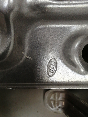 Фотография детали AA037523; Крышка багажника (73700-A2000) для Kia CEED/БУ; Оригинал; Р1, Мелкий дефект; . Фото номер 26