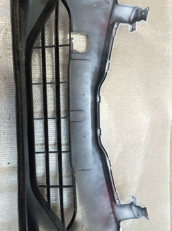 AA005431; Бампер передний; без паркт.; под омыват. (62022-BR10H) для Nissan Qashqai/БУ; Оригинал; Р0, Хорошее; 326, Белый