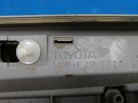 AA015906; Молдинг двери задний правый (75075-60130) для Toyota Land Cruiser 200 рест. (2012 — 2015)/БУ; Оригинал; Р1, Мелкий дефект; 
