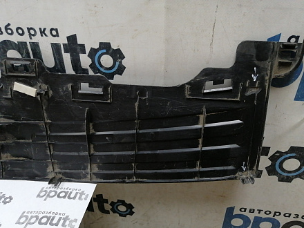 AA045212; Накладка заднего бампера, широкая (52162-60090 /50) для Toyota Land Cruiser Prado/БУ; Оригинал; Р2, Удовлетворительное;