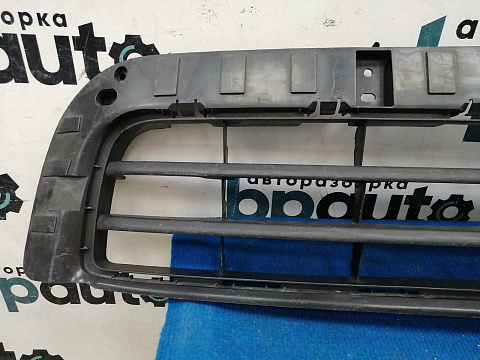 Фотография детали AA037749; Решетка переднего бампера (53112-60080) для Lexus LX570, LX450D (2008 — 2011)/БУ; Оригинал; Р1, Мелкий дефект; . Фото номер 5