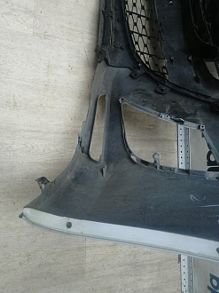 AA045772; Бампер передний; без паркт.; под омыват. (BCW8-50031) для Mazda 3 BL/БУ; Оригинал; Р1, Мелкий дефект; 