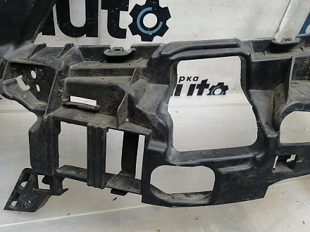 AA045496; Кронштейн , каркас переднего бампера левый (A2048854165) для Mercedes-Benz C-klasse III рест. (W204) (2011-2015)/БУ; Оригинал; Р1, Мелкий дефект; 