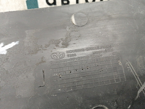 Фотография детали AA036744; Накладка ПТФ левая (96808145) для Chevrolet Aveo I рест. Hatchback (2008- 2011)/БУ; Оригинал; Р1, Мелкий дефект; . Фото номер 6