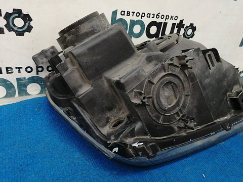 Фотография детали AA037200; Фара галоген левая (35320-65J50) для Suzuki Grand Vitara/БУ; Оригинал; Р1, Мелкий дефект; . Фото номер 14